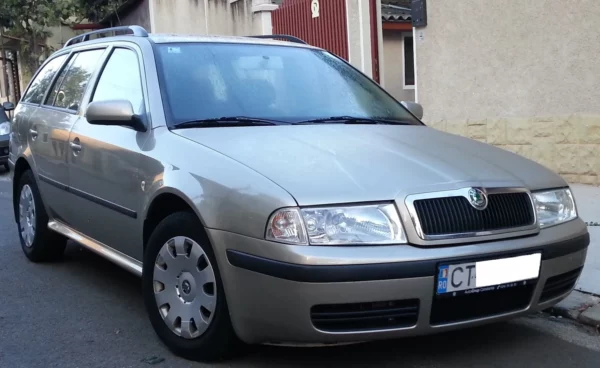 Precut tint film kit for Skoda Octavia Break from 2005-2013