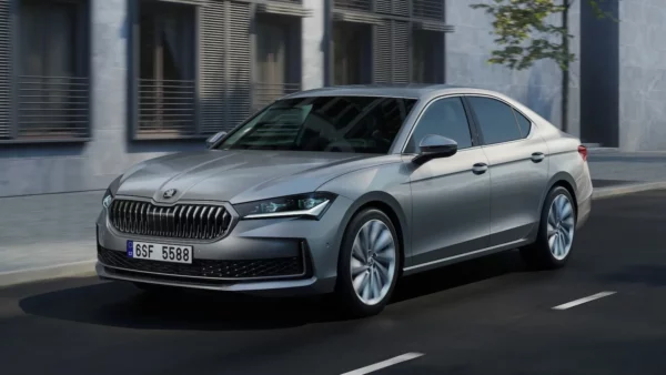 Precut tint film kit for Skoda Superb Berline 4 Doors from 2024-2024