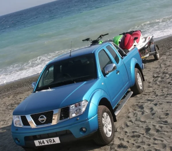 Precut tint film kit for Nissan Navara 2 Doors from 2005-2015