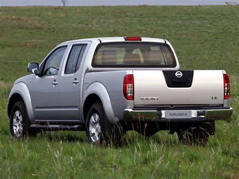 Precut tint film kit for Nissan Navara 4 Doors from 2005-2015