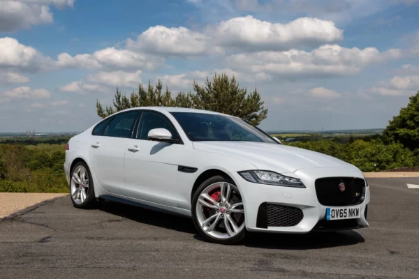 Precut tint film kit for Jaguar Xf 4 Doors from 2016-2024