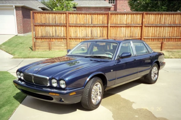 Precut tint film kit for Jaguar Xj 4 Doors from 1999-2003