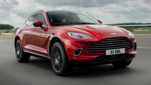 Precut tint film kit for Aston Martin Dbx 5 Doors  from 2021-2024