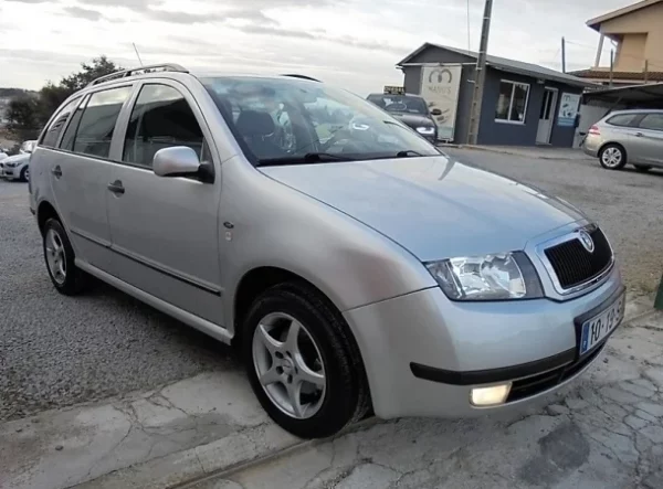 Precut tint film kit for Skoda Fabia Break from 2001-2007