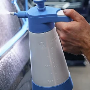 Fluid sprayer